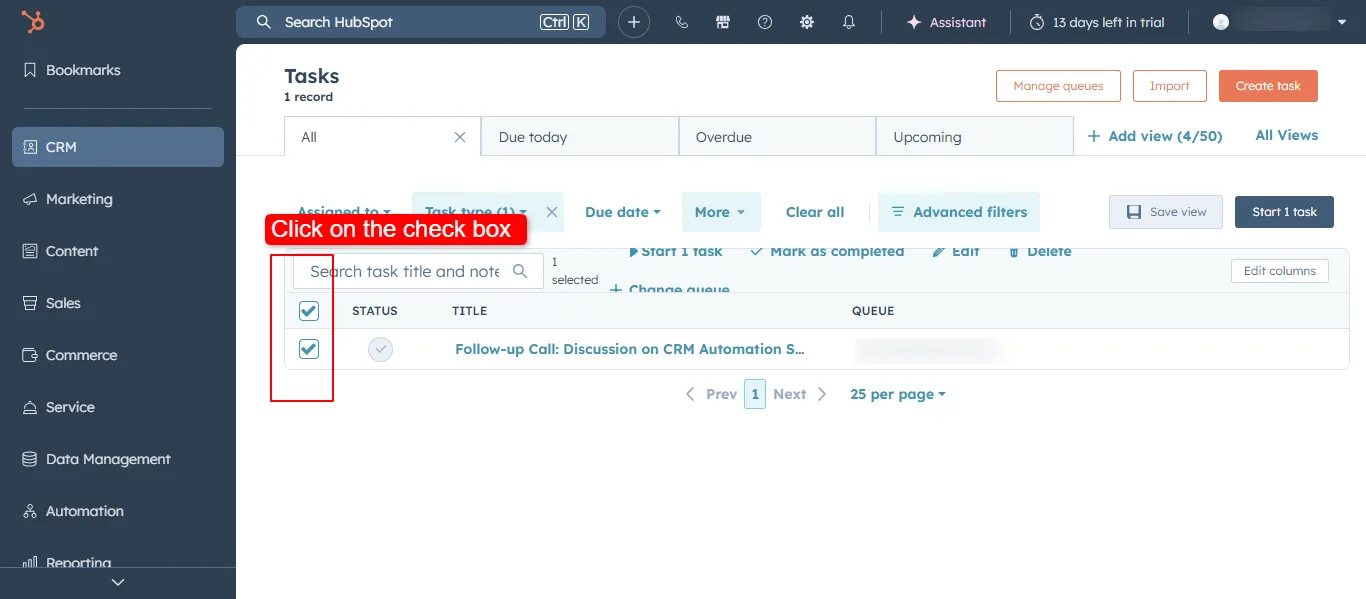 HubSpot tasks dashboard with checkboxes selected for bulk edit